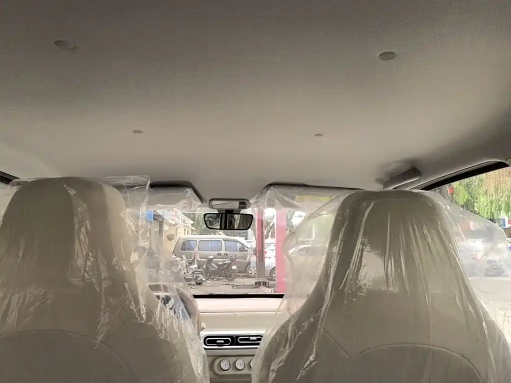Wuling MINIEV — миниатюра 18