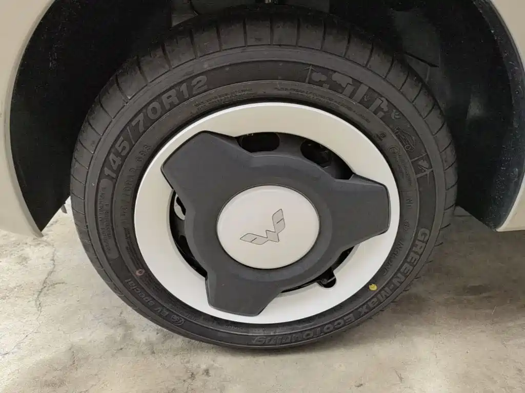 Wuling MINIEV — миниатюра 23