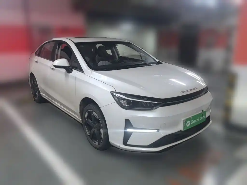 BAIC EU5 Plus — миниатюра 24