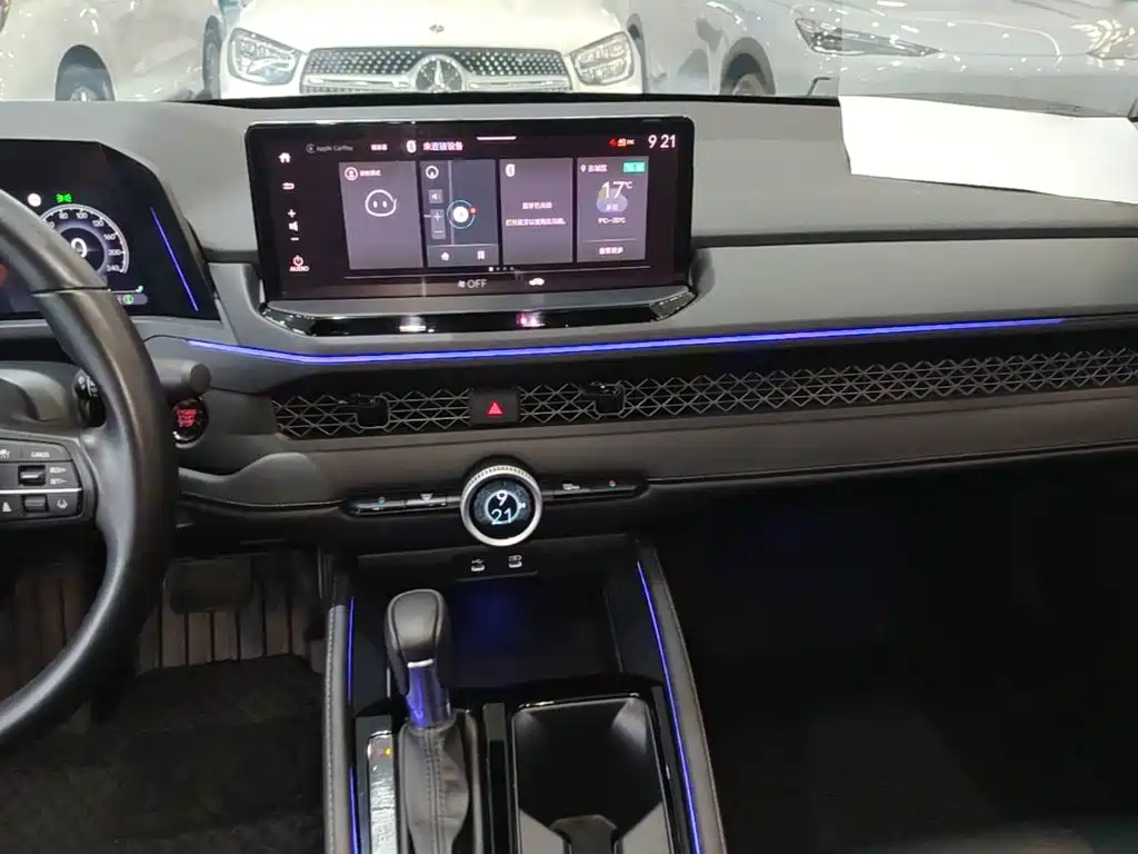 Honda Accord — миниатюра 13