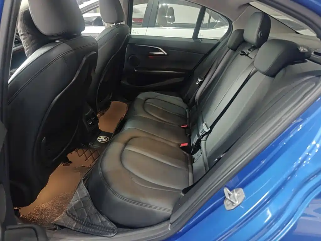 BMW 1 Series — миниатюра 17