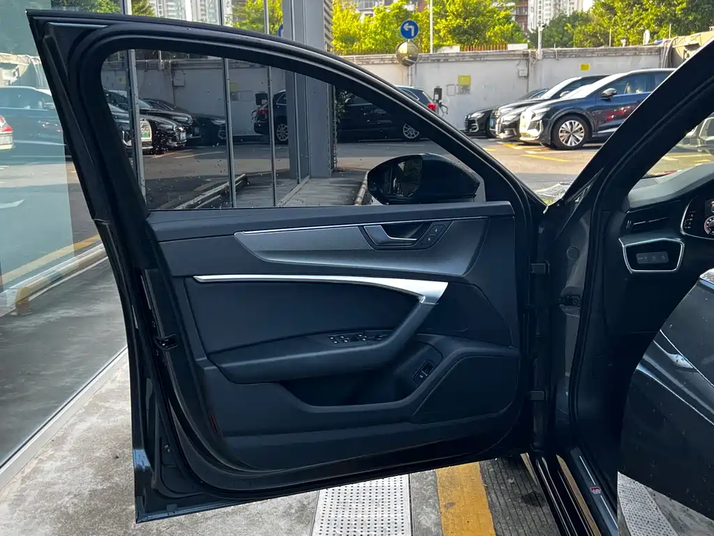 Audi A6L — миниатюра 17