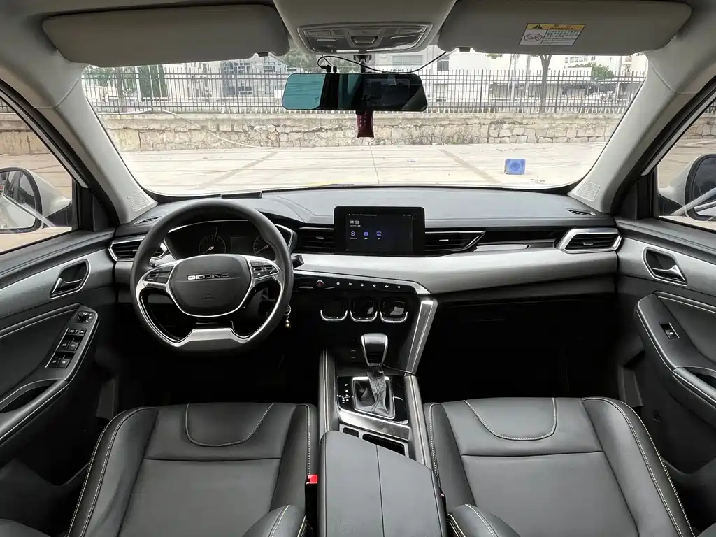 BAIC X3 — миниатюра 7