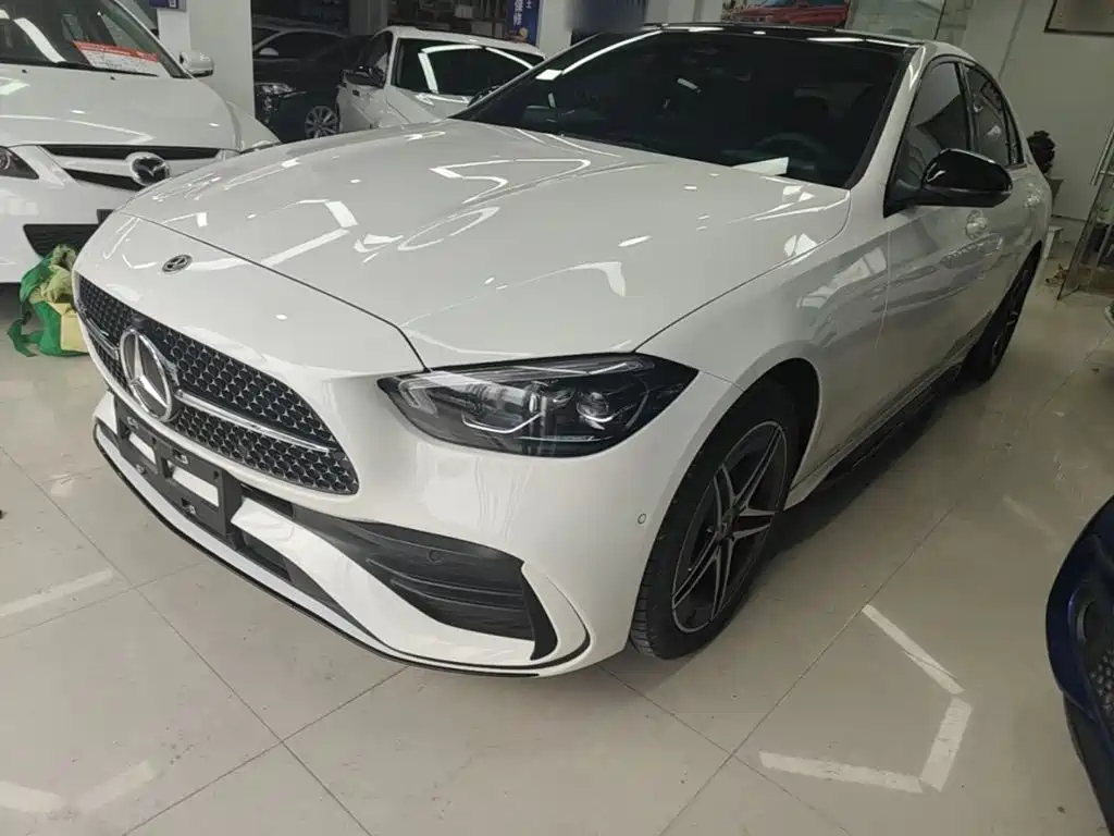 Mercedes-Benz C-Class — миниатюра 2