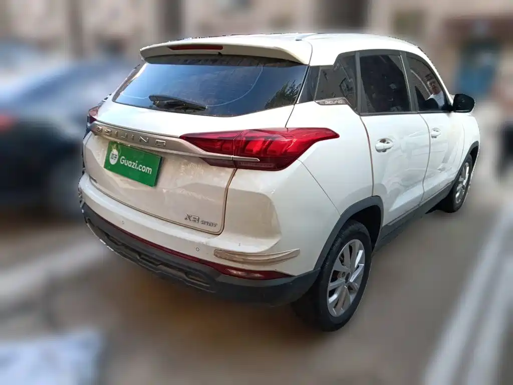 BAIC X3 — миниатюра 4