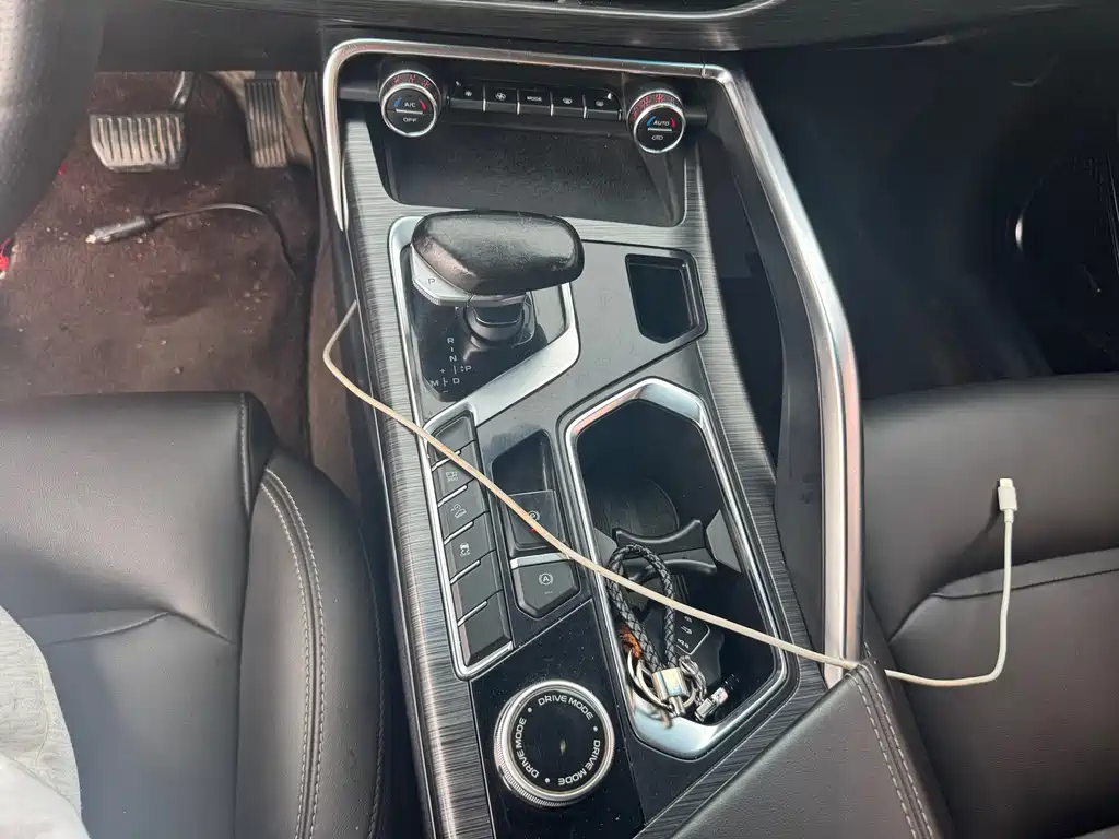 Geely Xingyue — миниатюра 6