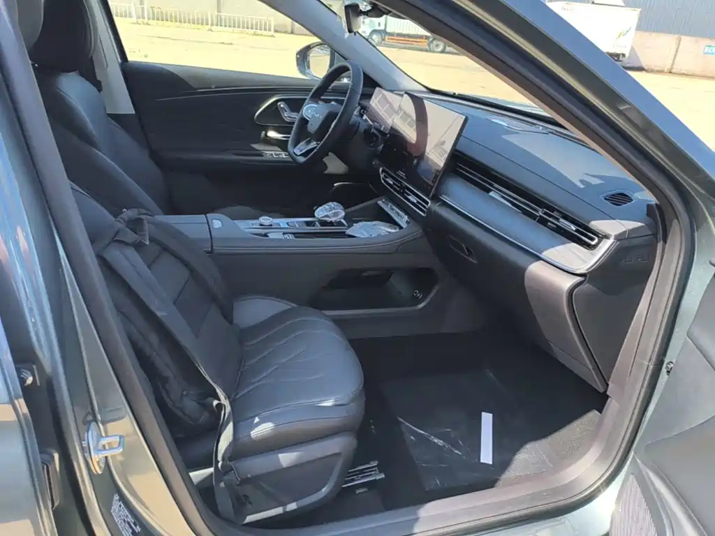 Chery Arrizo 8 PRO — миниатюра 25
