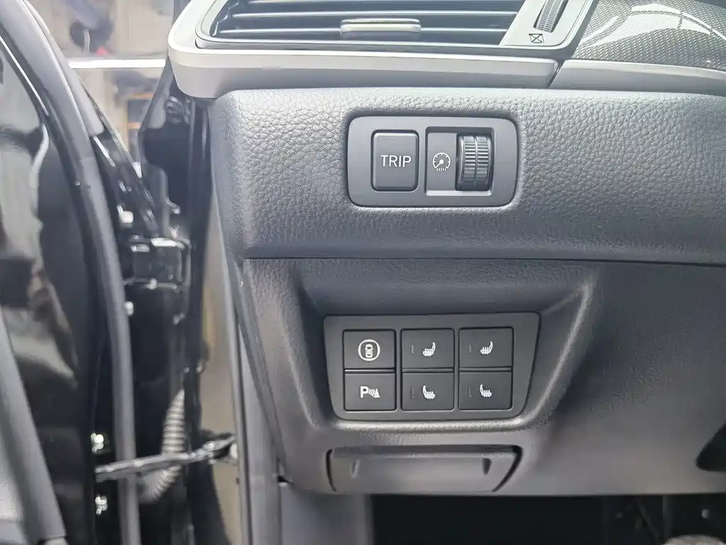 Honda Accord — миниатюра 13