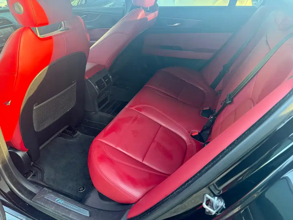 Jaguar XEL — миниатюра 3