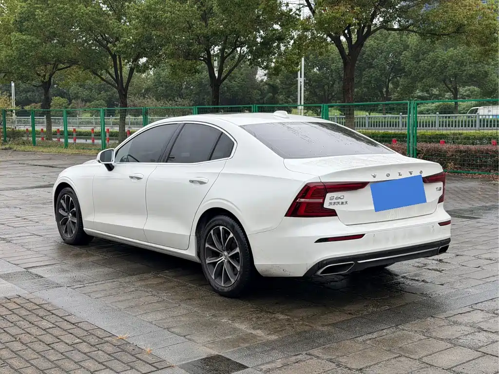 Volvo S60 — миниатюра 15