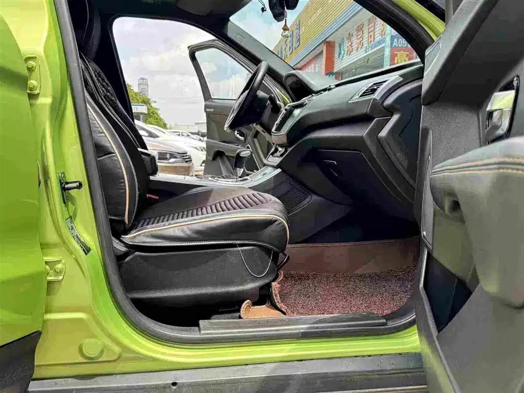 Landwind X7 2.0T Panoramic Premium Edition, фото 12