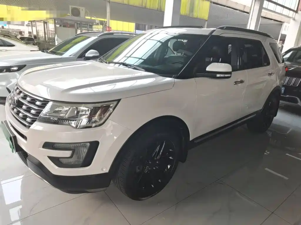 Ford Explorer (Import) — миниатюра 2