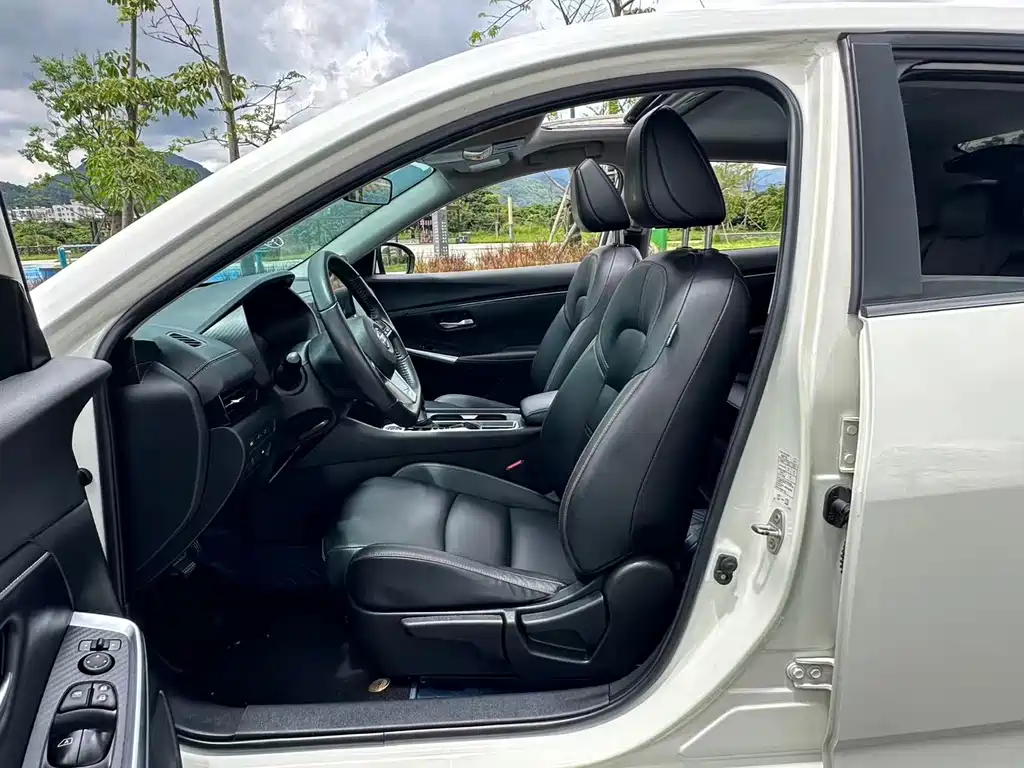 Nissan Sylphy 2021 1.6L XL CVT Enjoy