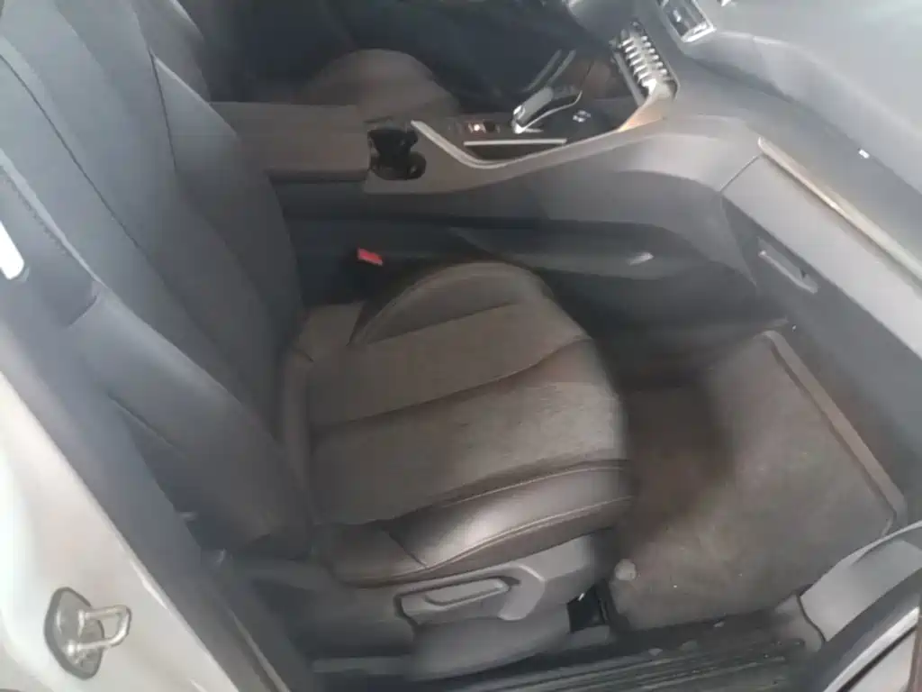 Peugeot 4008 — миниатюра 25