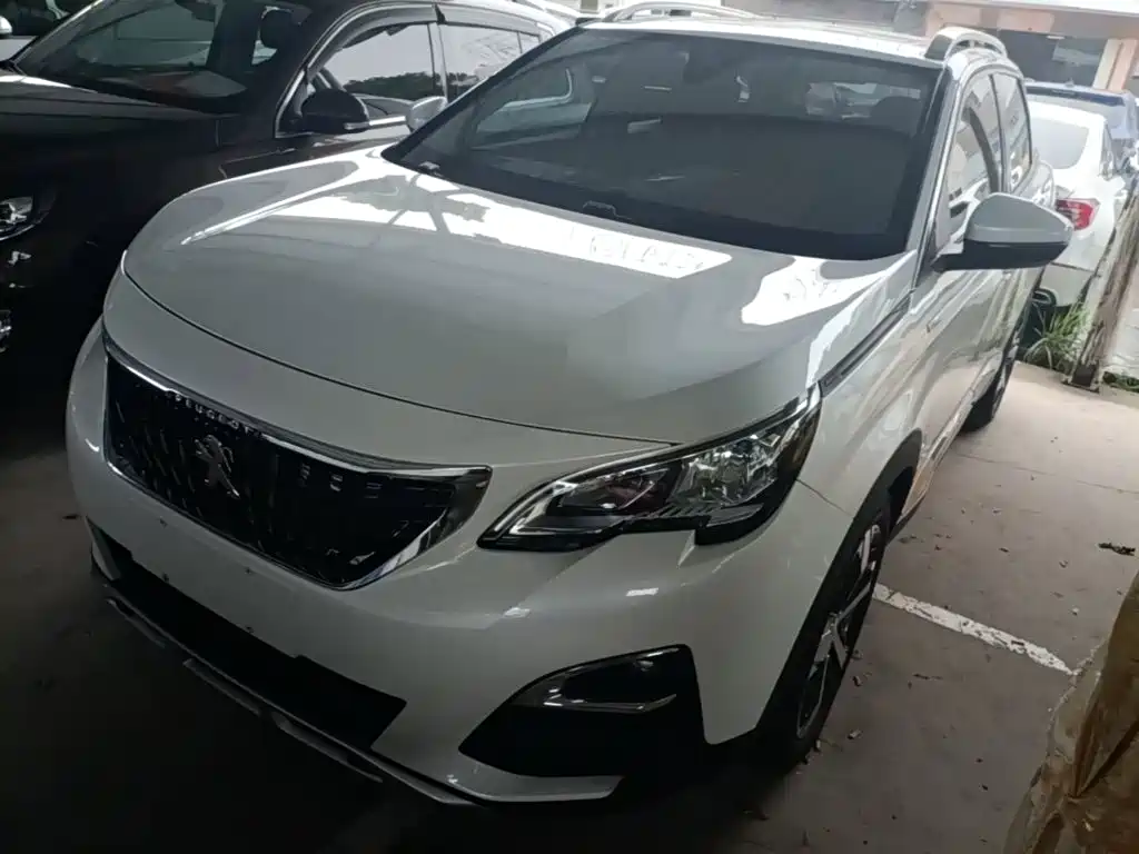 Peugeot 4008