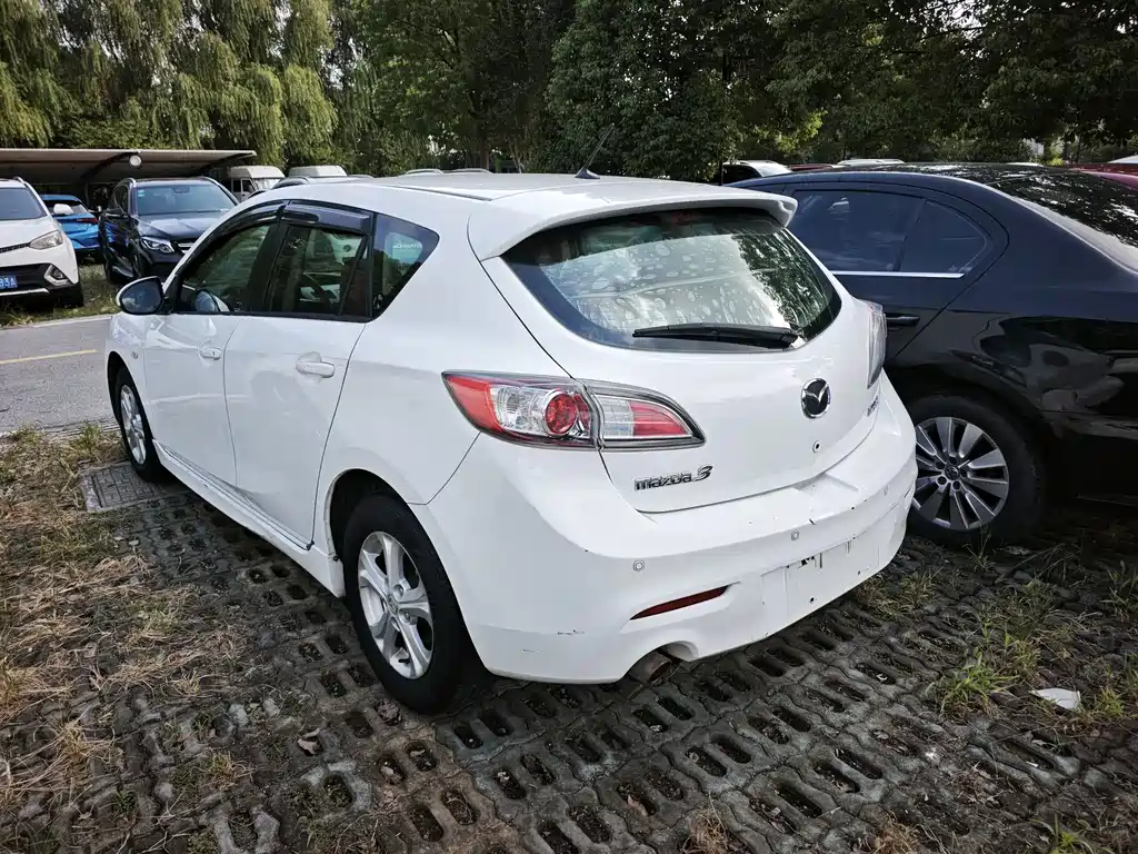 Mazda 3 Xingcheng — миниатюра 6