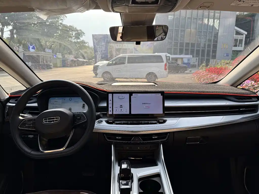 Geely Jia Ji — миниатюра 7