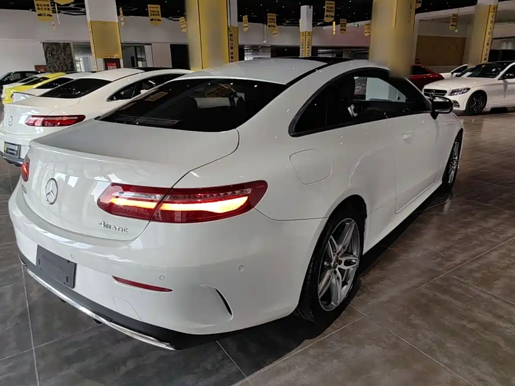 Mercedes-Benz E-Class (Import) — миниатюра 7