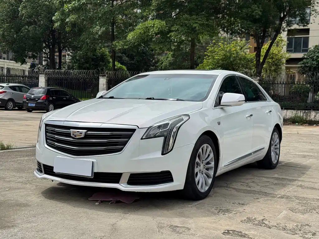 Купить Cadillac XTS