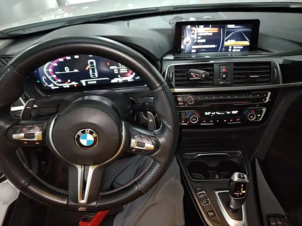BMW 3 Series — миниатюра 10