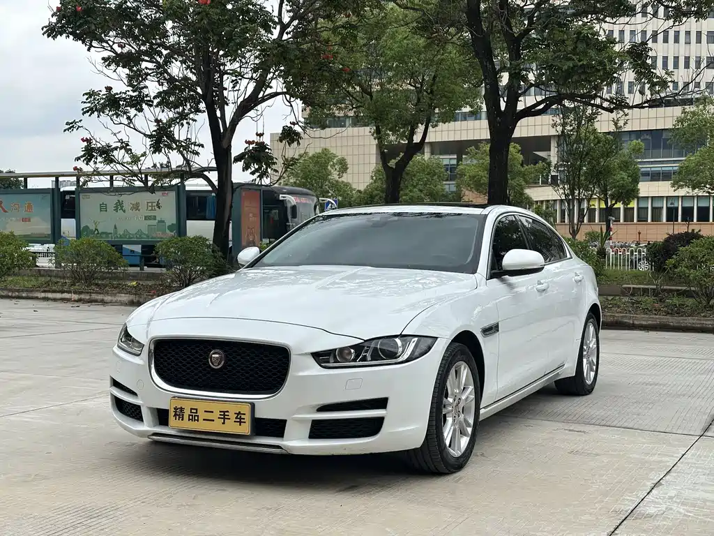 Купить Jaguar XEL