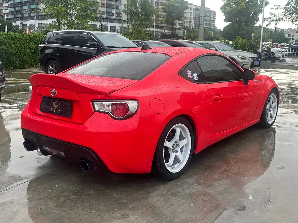 Toyota 86 — миниатюра 6