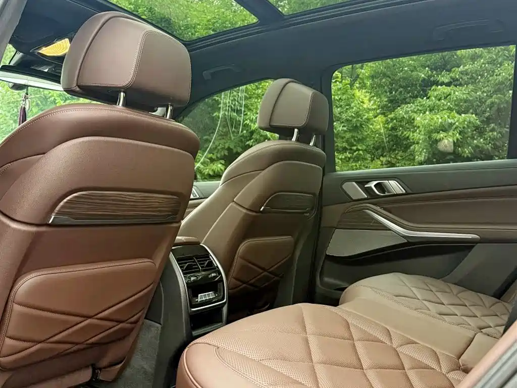 BMW X5 2022 xDrive 40Li M Sport
