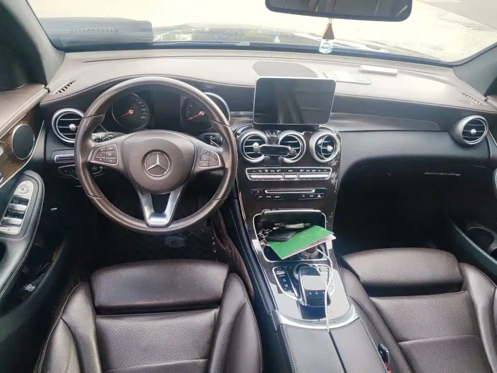 Mercedes-Benz GLC — миниатюра 10