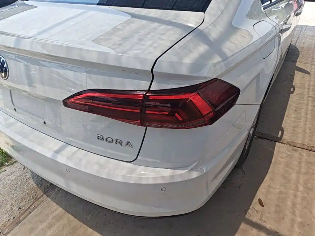 Volkswagen Bora 2021 1.5L AT Fashion Smart Connect