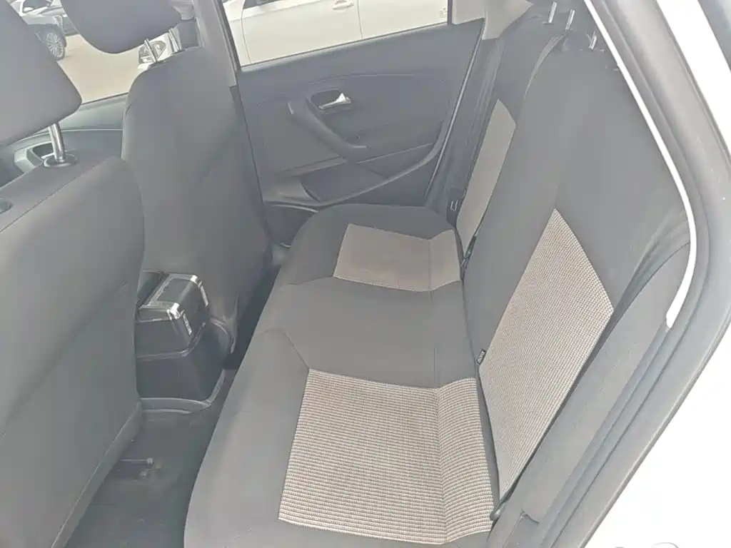 Volkswagen Polo — миниатюра 17
