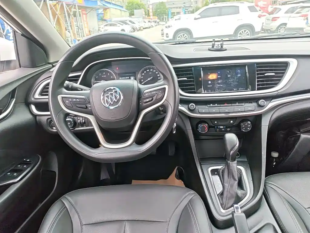 Buick Excelle — миниатюра 13