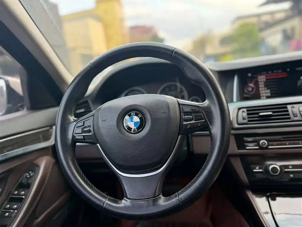 BMW 5 Series 5 2014 525Li Luxury