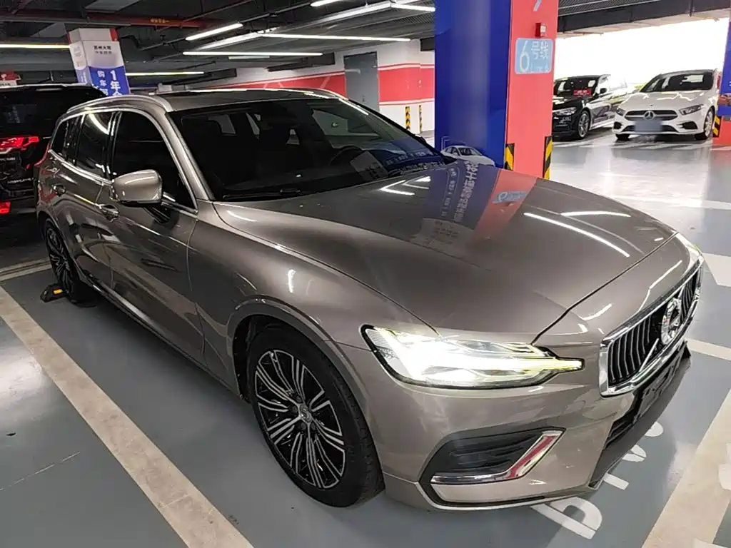 Volvo V60 — миниатюра 4