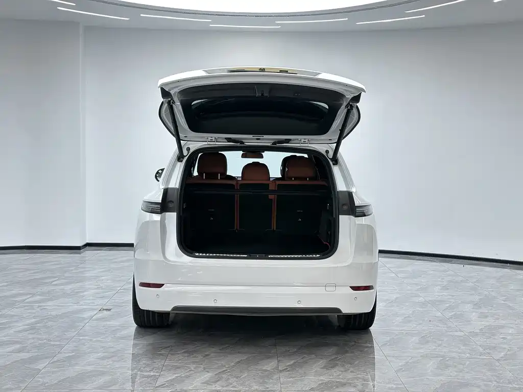 Li Auto Li L7 — миниатюра 10