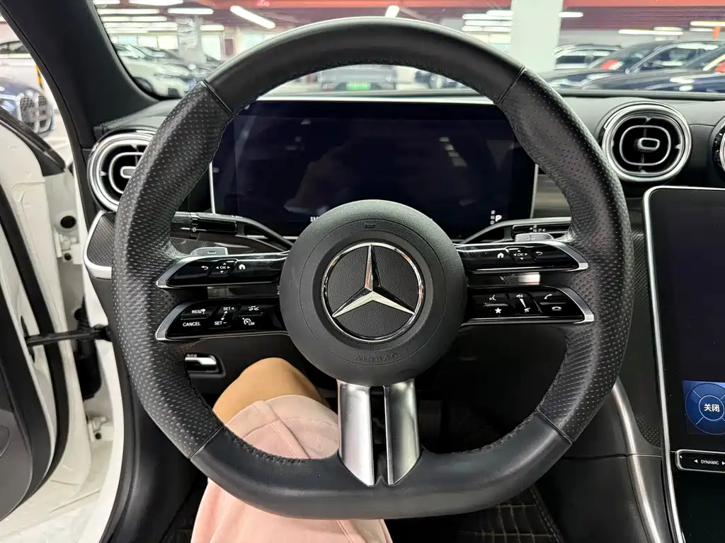 Mercedes-Benz C-Class — миниатюра 5