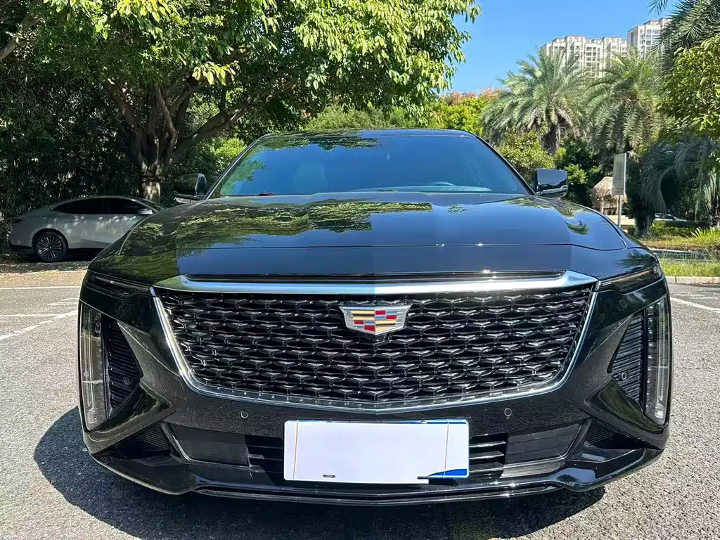 Cadillac CT6 2023 — фото 2