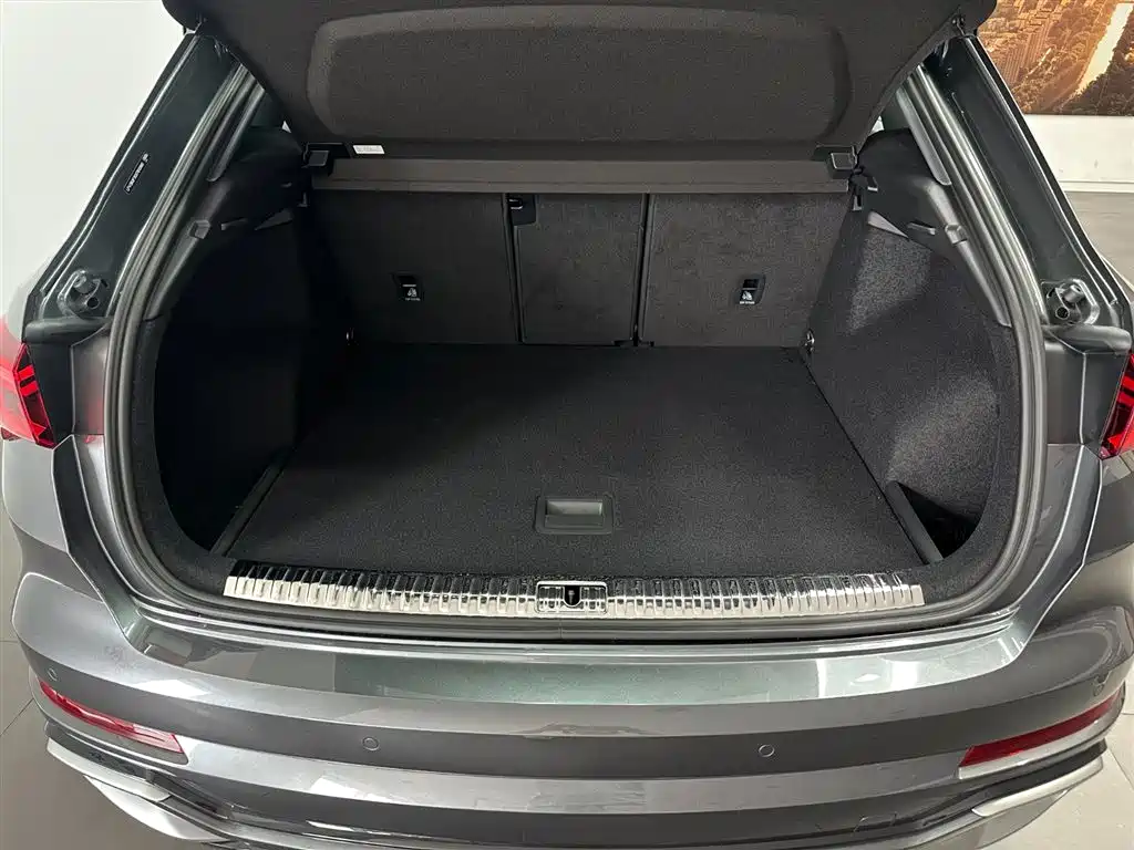 Audi Q3 — миниатюра 9