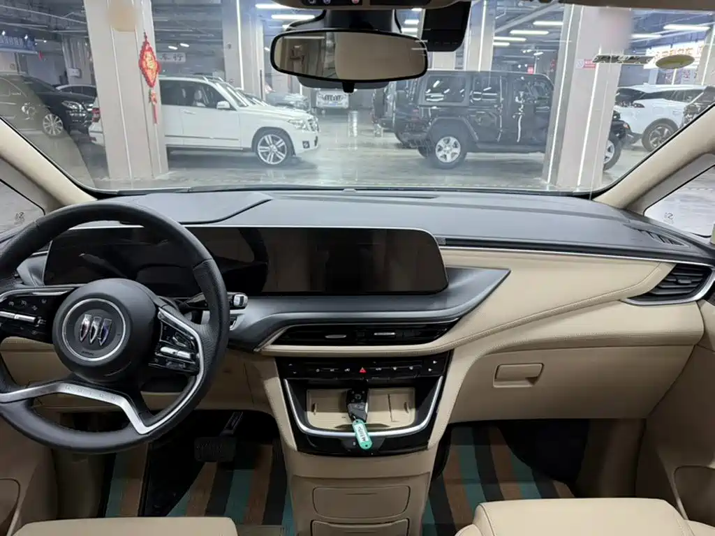 Buick GL8 Hybrid — миниатюра 8