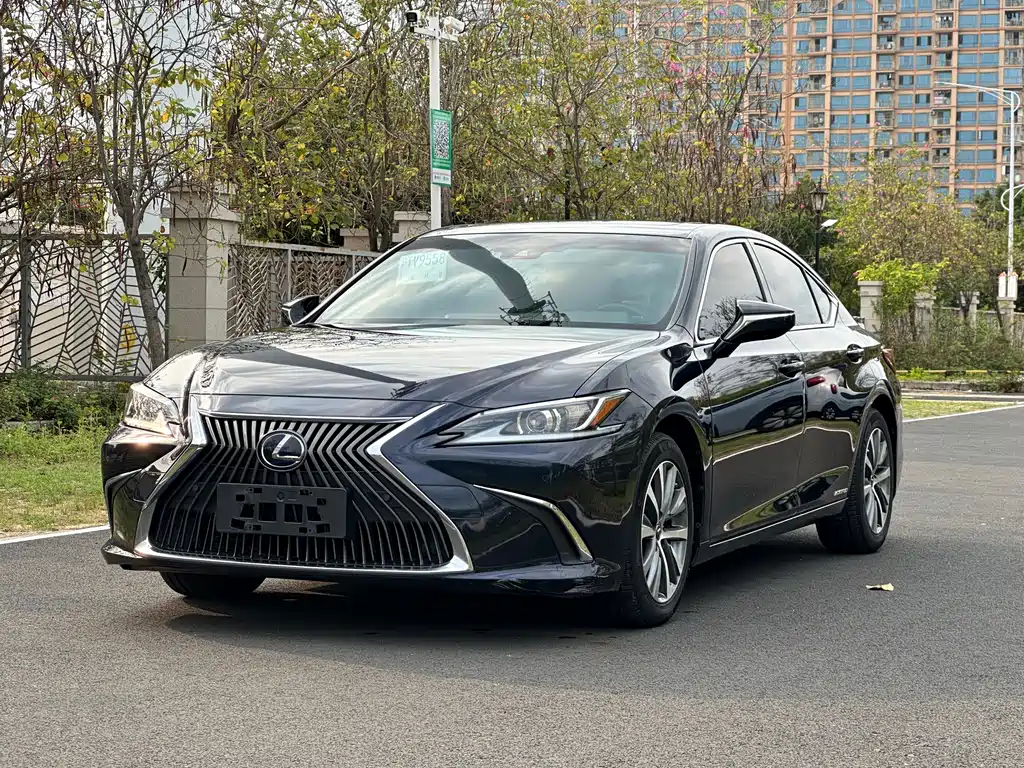 Lexus ES — фотографии объявления, Фото 2