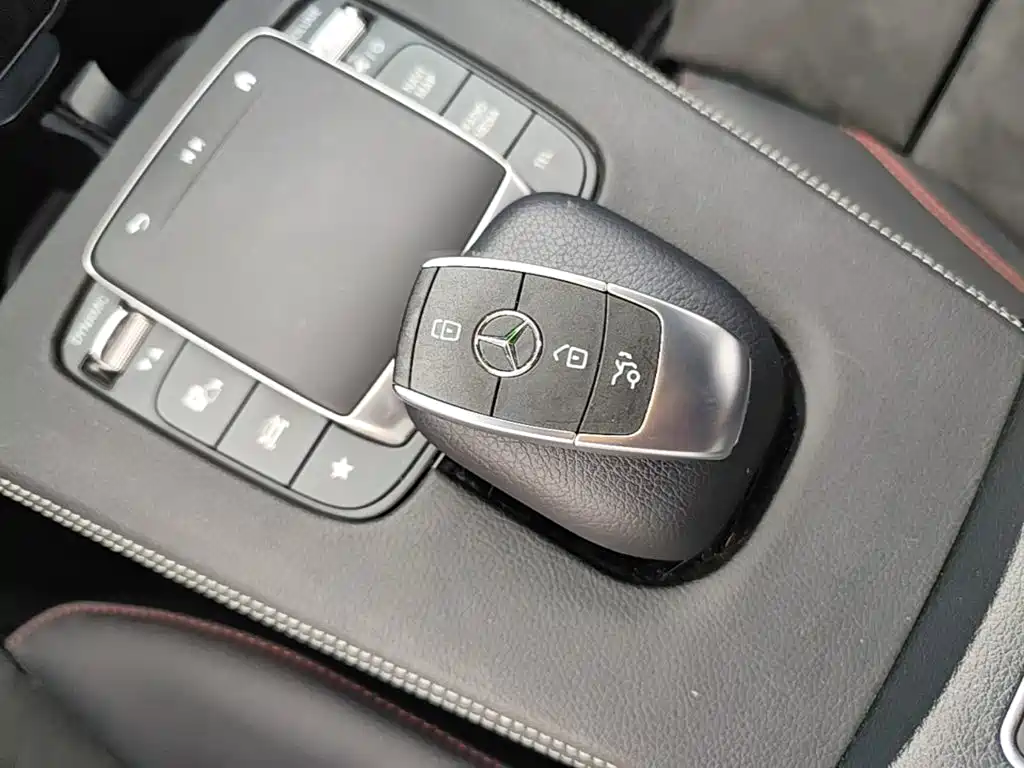 Mercedes-Benz A-Class — миниатюра 9