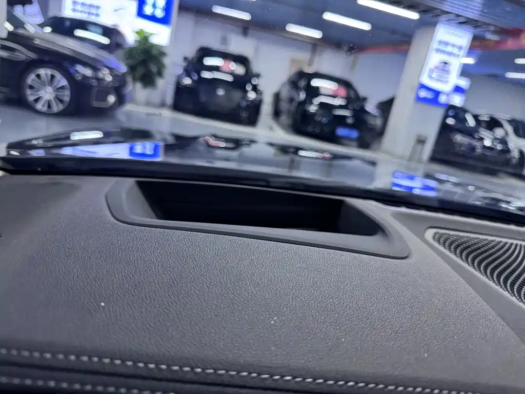 BMW 3 Series — миниатюра 4
