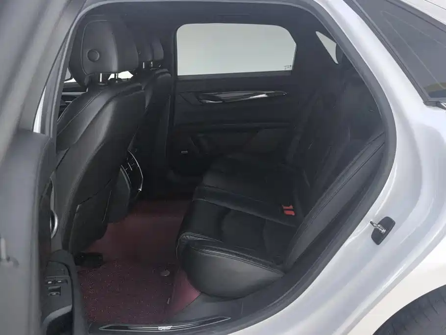 Cadillac CT6 — миниатюра 11