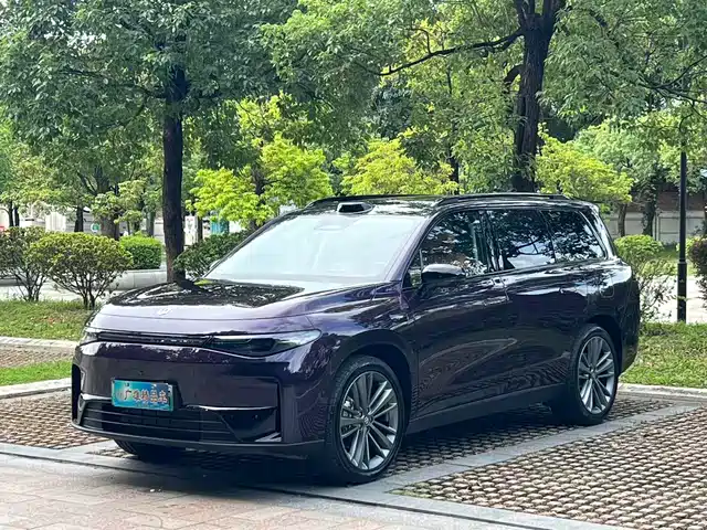 Leapmotor C16