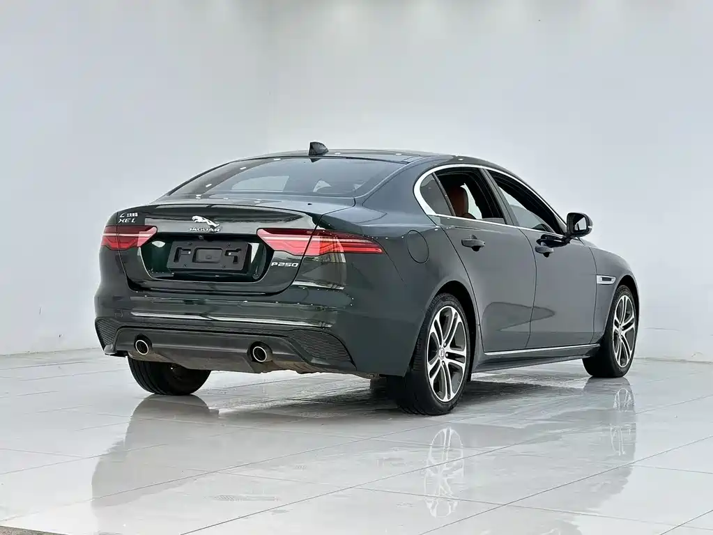 Jaguar XEL — фотографии объявления, Фото 11