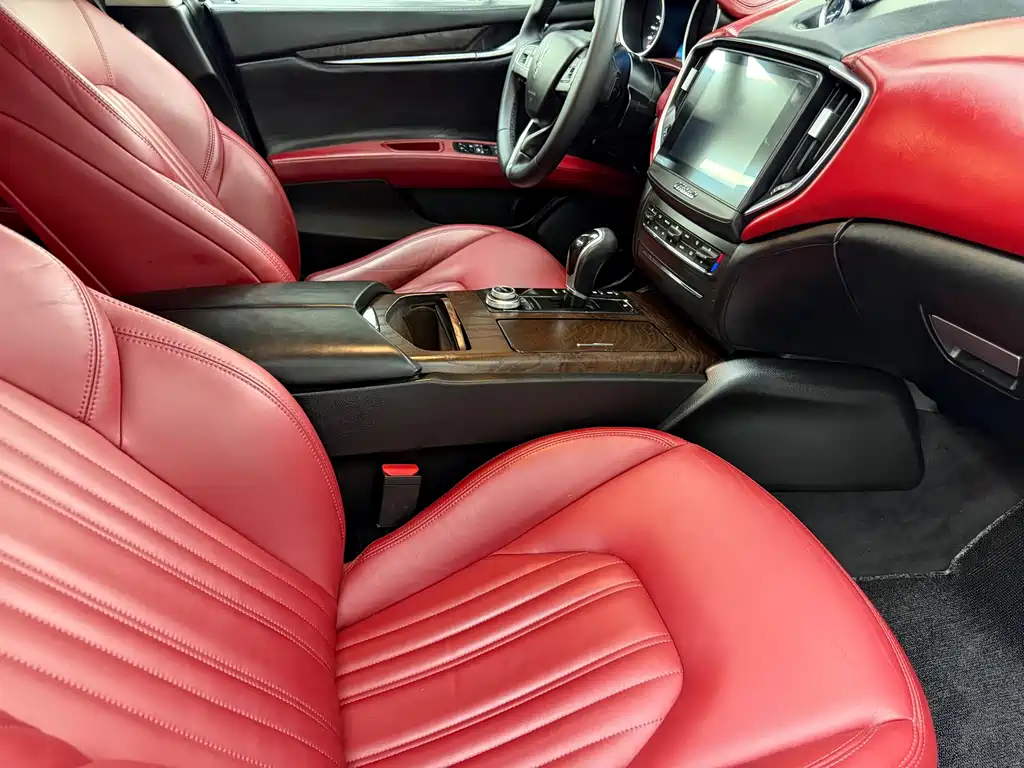 Maserati Ghibli — миниатюра 17