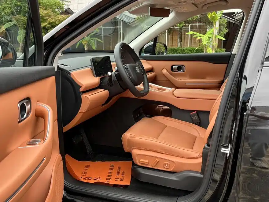 Leapmotor C16 2026 280 6 мест