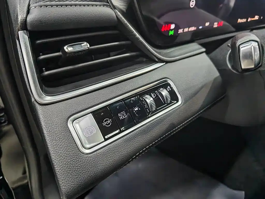 Buick LaCrosse — миниатюра 6