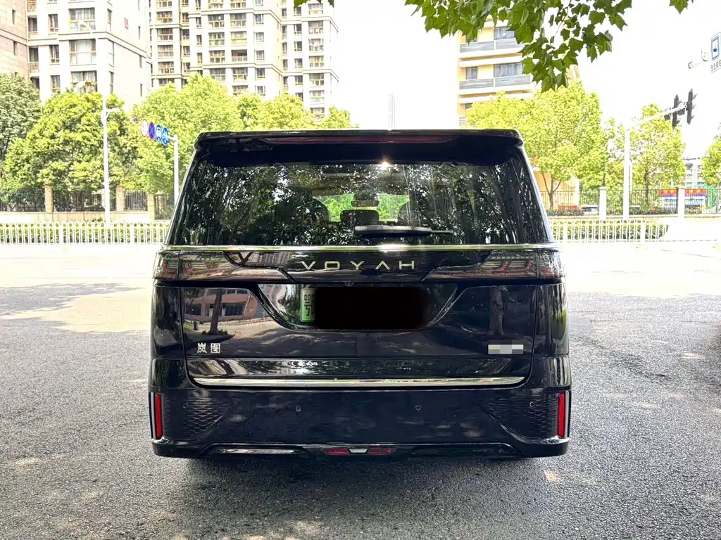 LANTU AUTOMOBILE LANTU DREAMER