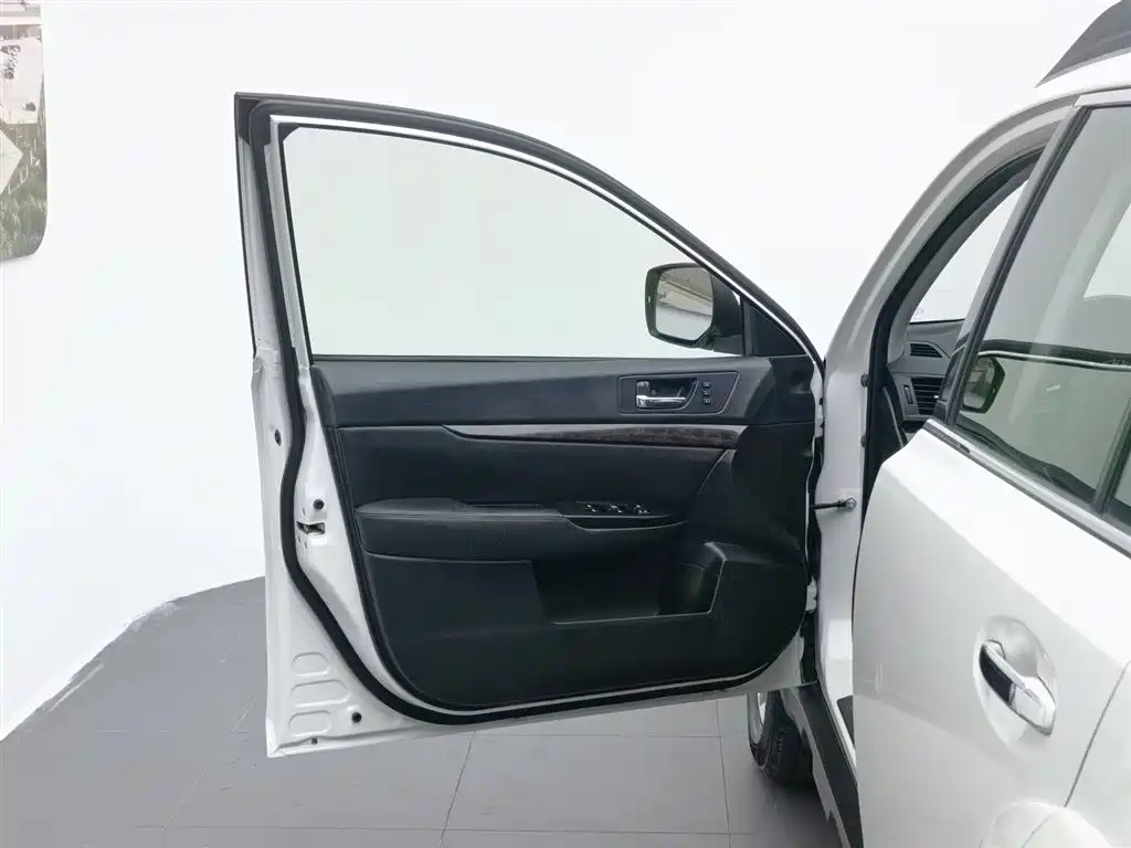 Subaru Outback 2013 2.5i Luxury