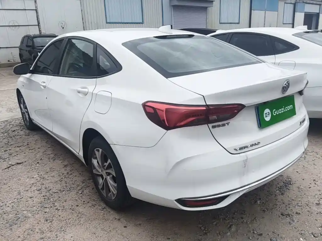 Buick Verano — миниатюра 5